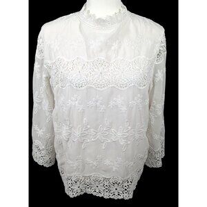 Lollipop White Floral Embroidered Vintage Style Top Size Medium